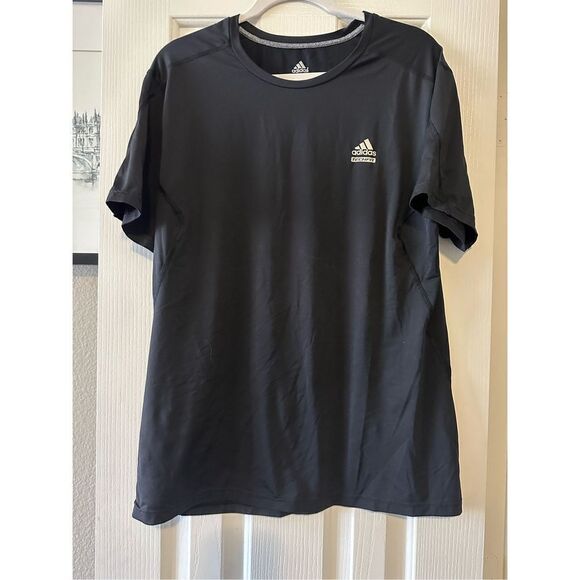 Adidas climalite - tech fit men’s black T shirt size L - Picture 2 of 4